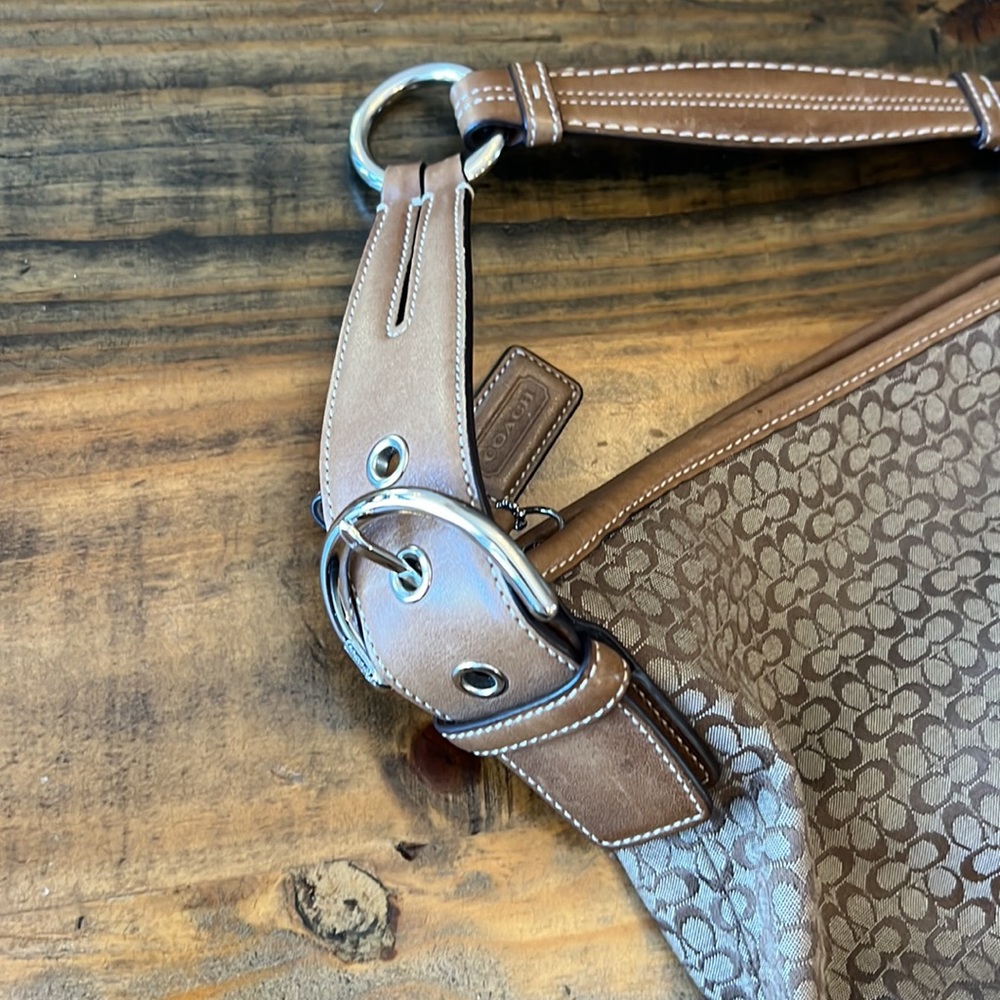 Vintage Coach Large Signature Tan Hobo Shoulder Bag - Picture 5 of 9